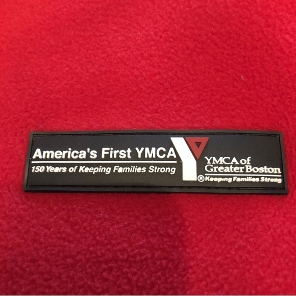 𝅺VINTAGE Champion Americas First YMCA Greater Boston Red Sweater Mens Size Large - Picture 6 of 8